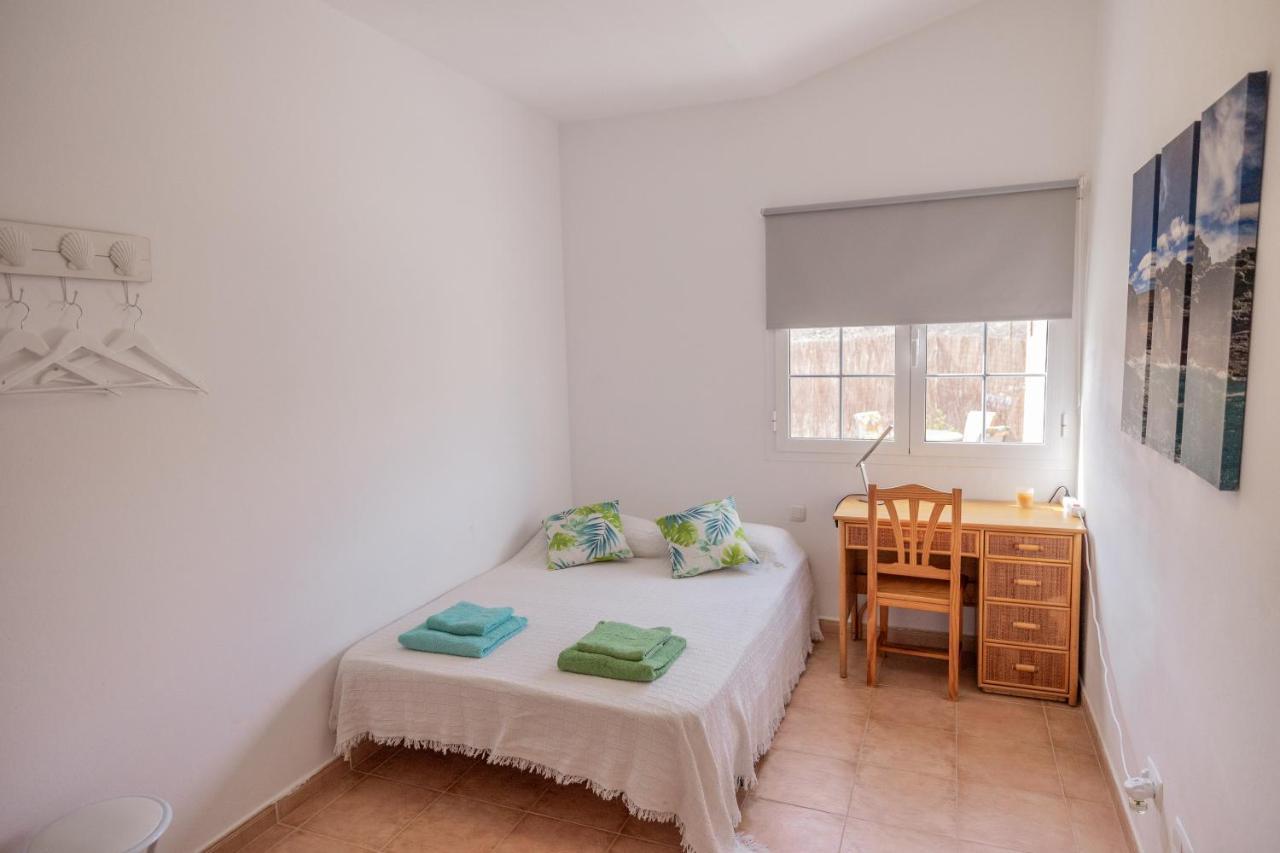 Casa Amaya - Spacious House With Pool, Large Garden, Bbq, 2 Terraces, And Ideal Location El Charco  Esterno foto