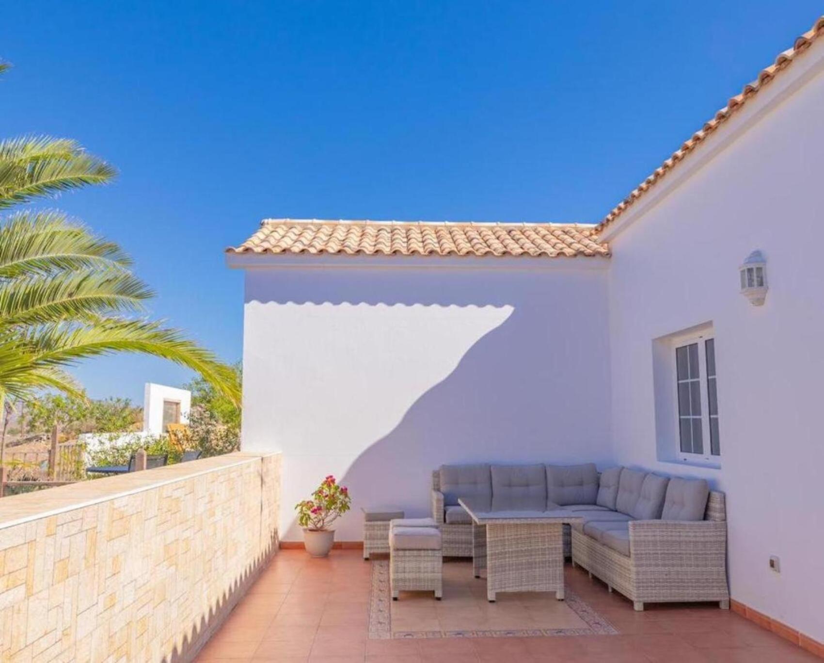 Casa Amaya - Spacious House With Pool, Large Garden, Bbq, 2 Terraces, And Ideal Location El Charco  Esterno foto